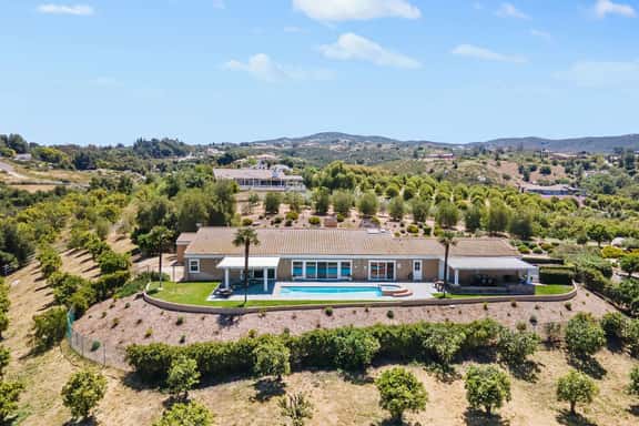 Valenica Estate - Image 1